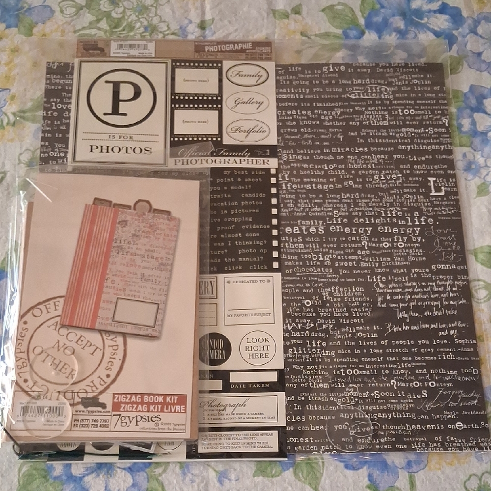 7 GYPSIES Scrapbook Paper & Zigzag Book Kit - Black, Cream, Tan
